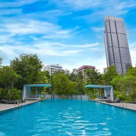 Sunday Hotel Near Petronas Twin Tower Formerly Suasana Suites Kuala Lumpur Exterior foto
